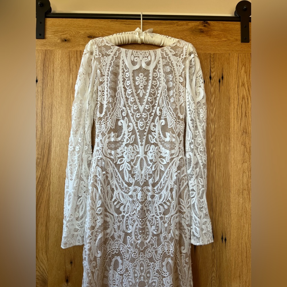 Flora Bridal Maylis Dress- Size 10